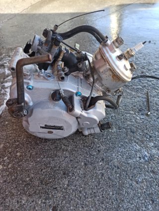 Motor AM6