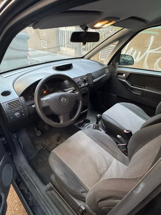 Opel Meriva 2004
