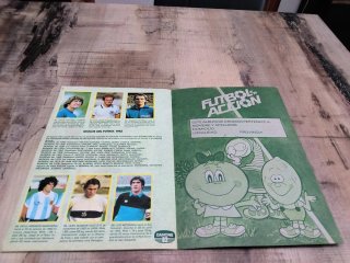 Álbum Futbol en Acción Danone 82 Mundial Naranjito