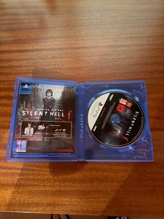 Silent Hill f Edición Día 1 + Steelbook PS5