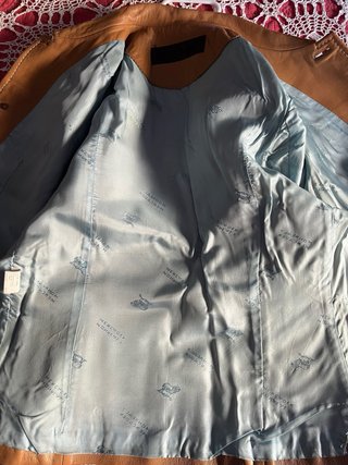 Chaqueta de cuero ovino marrón claro