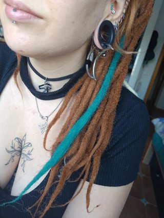 Pendientes lunas plateados