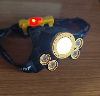 Linterna Frontal LED Recargable