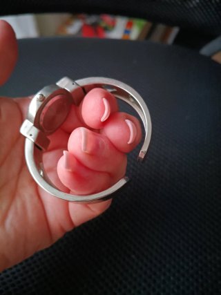 Lote de 4 relojes de cuarzo,sin marca específica.