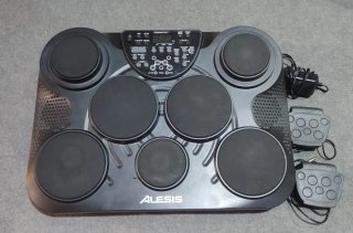 Alesis compactkit 7