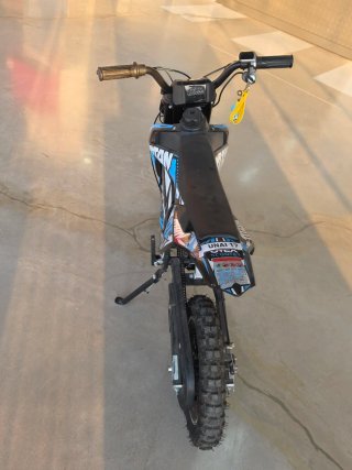 Moto de niño estilo Motocross