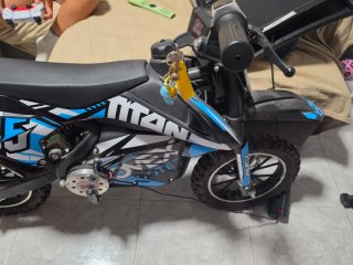 Moto de niño estilo Motocross