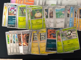 Lote cartas Pokémon - Castellano / 154 Cartas