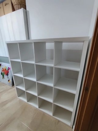 Estantería Kallax Ikea 16 huecos