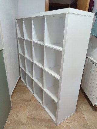 Estantería Kallax Ikea 16 huecos