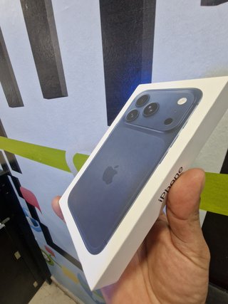 iPhone 17 Pro 256GB Azul Titanium