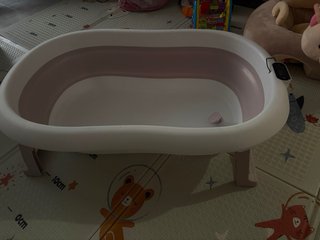 Andador y bañera para bebé