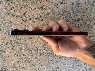 iPhone 14 Pro Max Morado