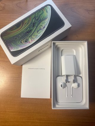 iPhone XS 64GB