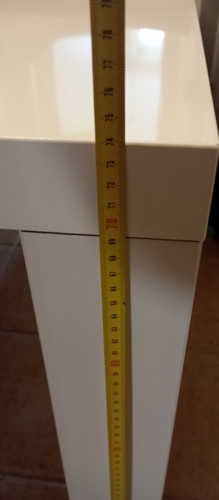 Mesa de comedor blanca