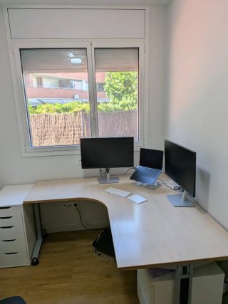 Escritorio esquinero en L grande - 160x160 cm