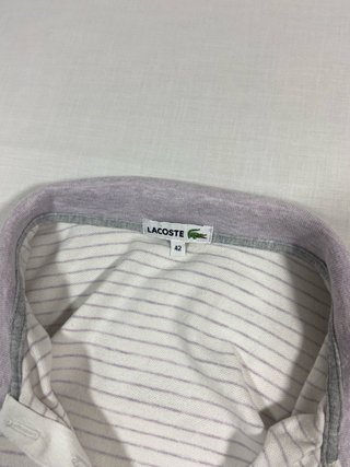 Polo Lacoste Rayas Morado Blanco Talla M
