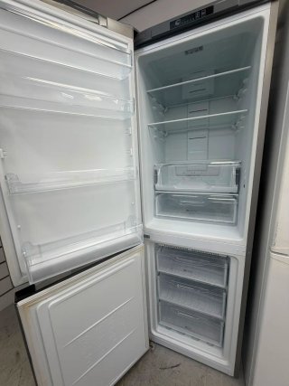 Nevera Indesit no Frost