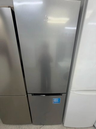 Nevera Indesit no Frost