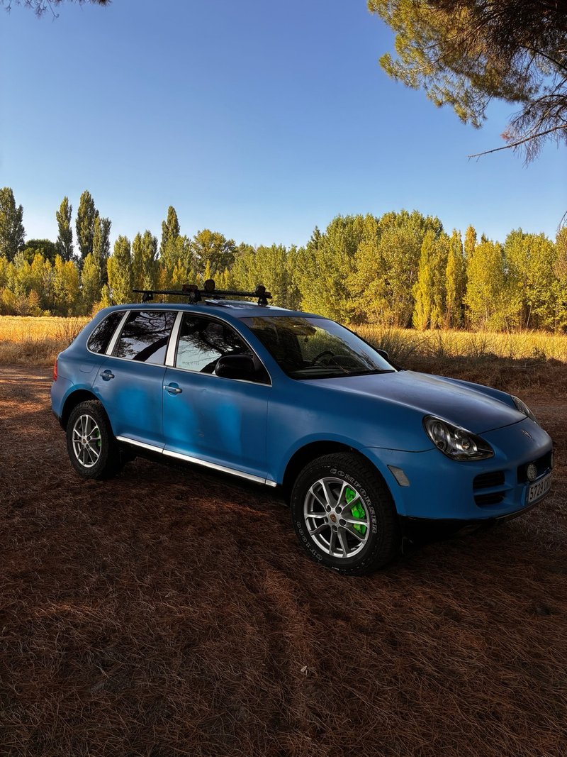 Porsche Cayenne 2004 - foto 1