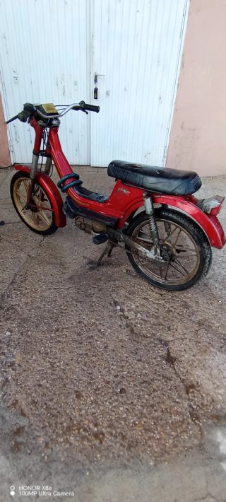 Derbi Variant America Roja y Dorada