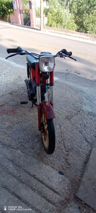 Derbi Variant America Roja y Dorada