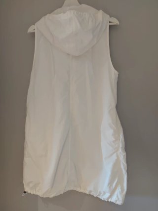Vestido con capucha Zara Talla M