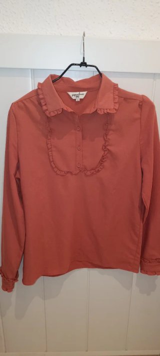 Pepaloves terracotta ruffle blouse - Size 2 (S)