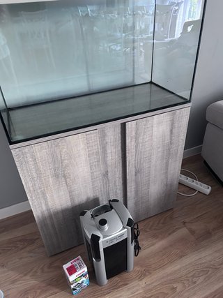 Acuario 120L con filtro y mueble