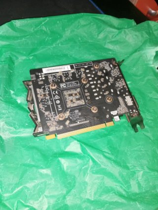 GeForce GTX 1650 AMP 4GB DDR5