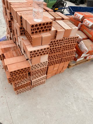 Se hacen reformas, alicatados, terrazas, tabiques