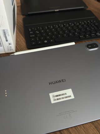 Huawei MatePad 11.5 + M-Pencil + Teclado original