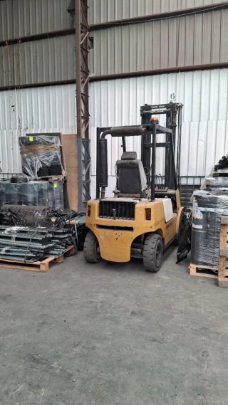 Carretilla elevadora diésel Tecnocar 2500kg