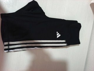 Mallas Adidas Negras con Rayas Blancas