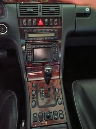 Mercedes-Benz Clase E 2001