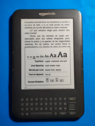 E-Reader Kindle Keyboard 3a Gen + Funda con luz