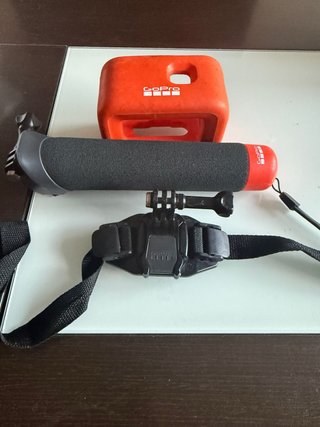 Accesorios GoPro: Flotador, Agarre y Correa