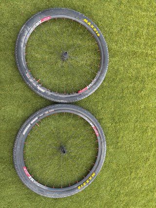 Juego Ruedas mtb 29 boost DT Swiss XR361