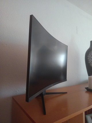 Monitor curvo nero