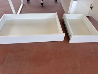 Escritorio blanco 105x50x75