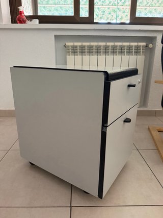 Cajonera de escritorio blanca como nueva