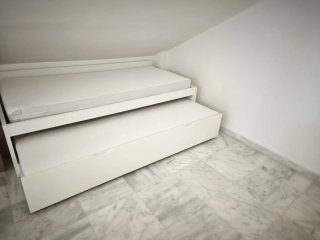Cama nido 90cm con 2 camas y 2 colchones. Poco uso