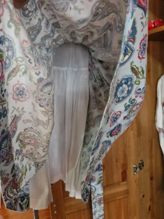 Vestido niña estampado floral Talla 6 y  otro de 5