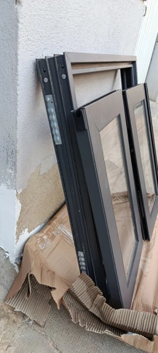 Ventana de aluminio.