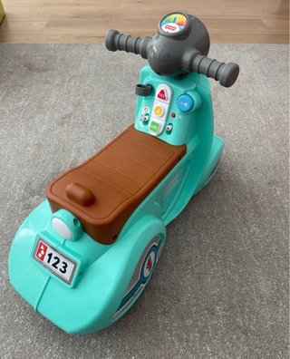 Moto correpasillos Fisher-Price