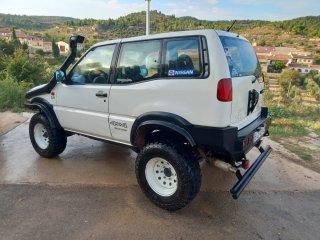Nissan Terrano II 1998