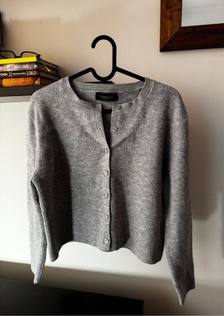 Cárdigan Stradivarius gris botones talla L