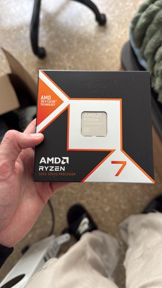 PC Gamer RTX 5070 Ti Ryzen 7 9800 X3D