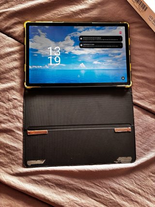 Tablet SEBBE Android 13 11 Negra y gris 256gb