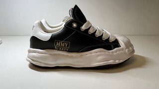 Zapatillas MMY BLAKEY Negras y Blancas